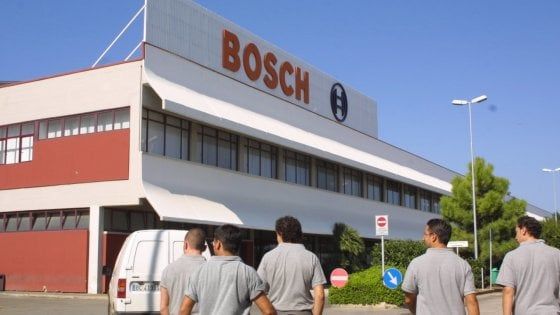 Bari, lavoro a rischio: Bosch, Osram, ex Om&nbsp;all’Amgas